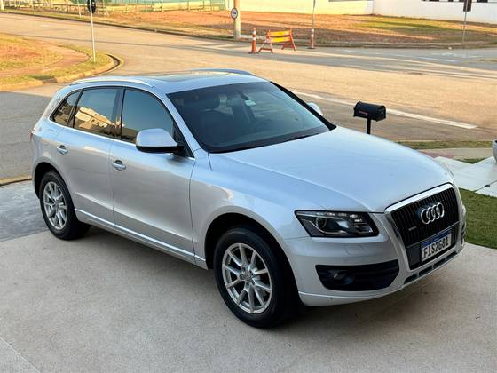 AUDI Q5 2.0 TFSI ATTRACTION 16V 211CV GASOLINA 4P AUTOMÁTICO